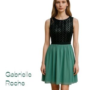 Gabrielle Rocha Teal Black Lace Tulle Dress NWOT Size 11